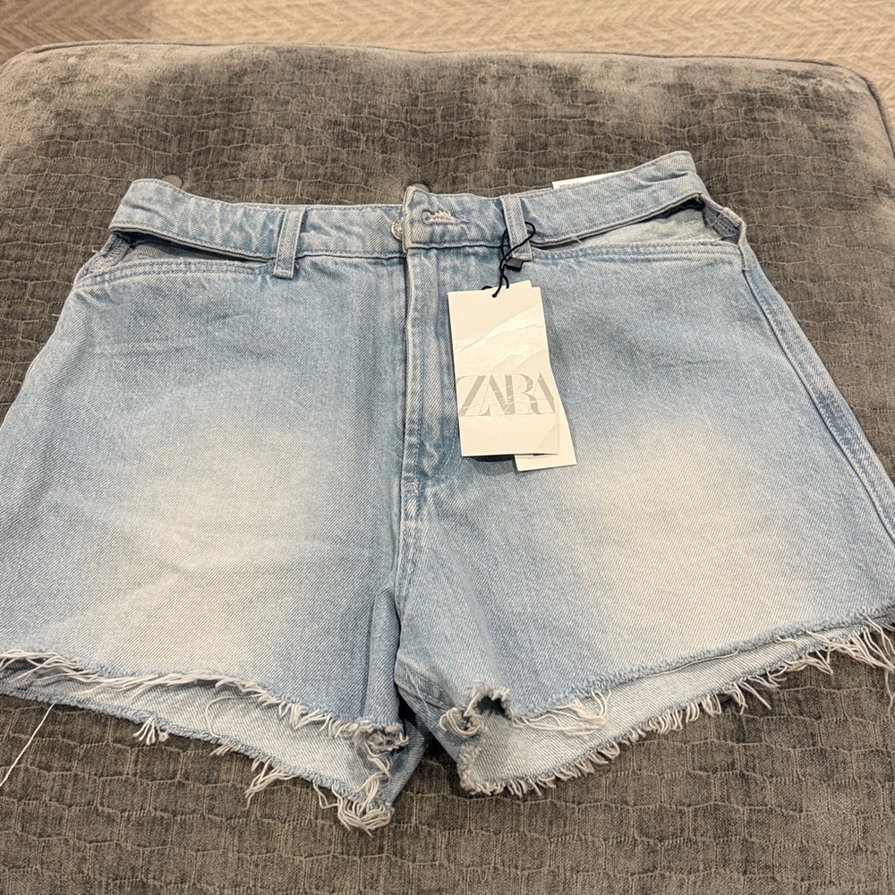 NWT Zara Sky Blue high-Rise Frayed Denim Shorts